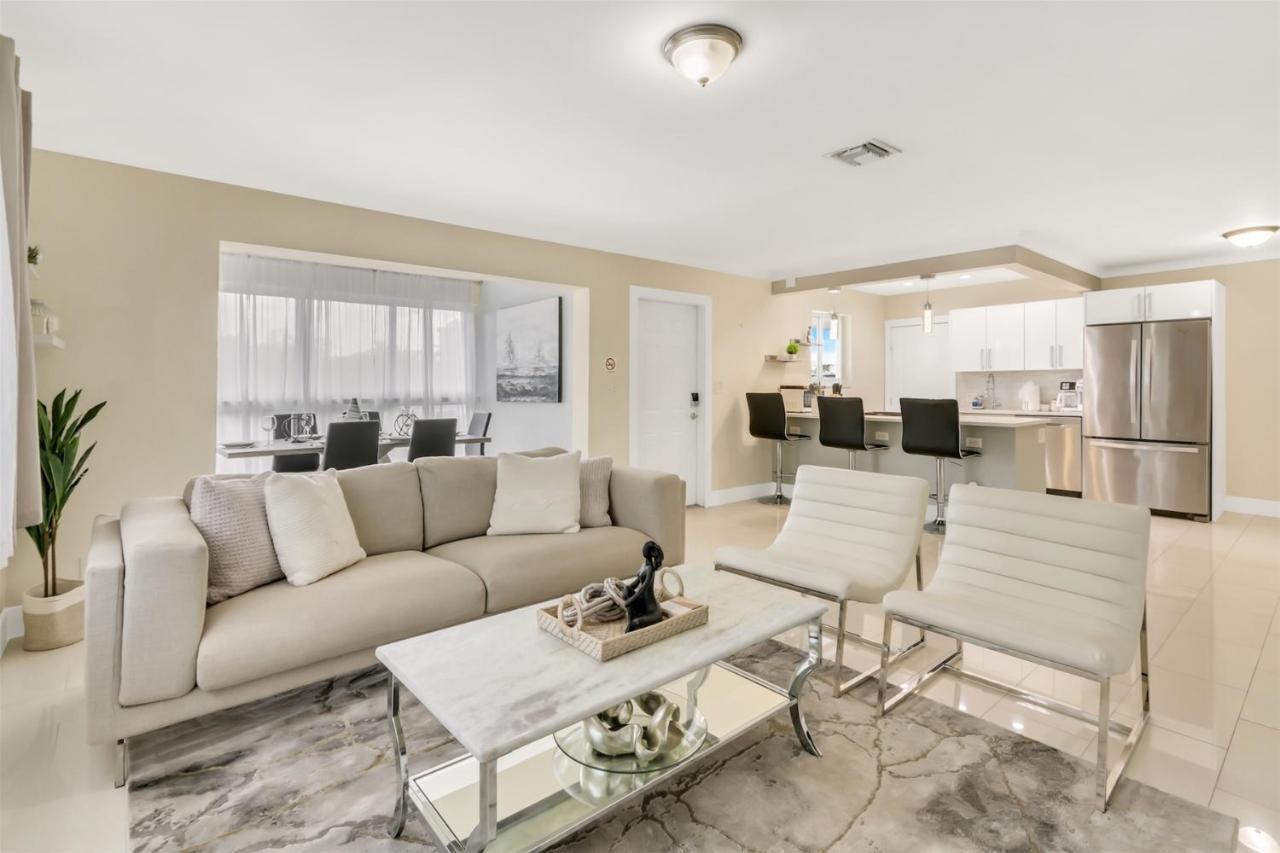 Bright Pompano Beach With Pool Access Екстер'єр фото